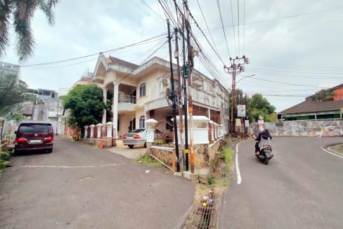 DIJUAL RUMAH MEWAH SERUNI BUKIT PALEMBANG (1)