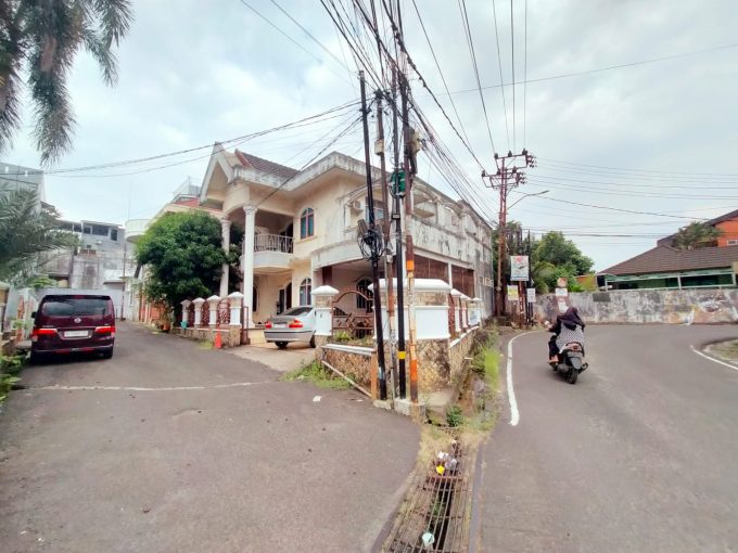 DIJUAL RUMAH MEWAH SERUNI BUKIT PALEMBANG (1)