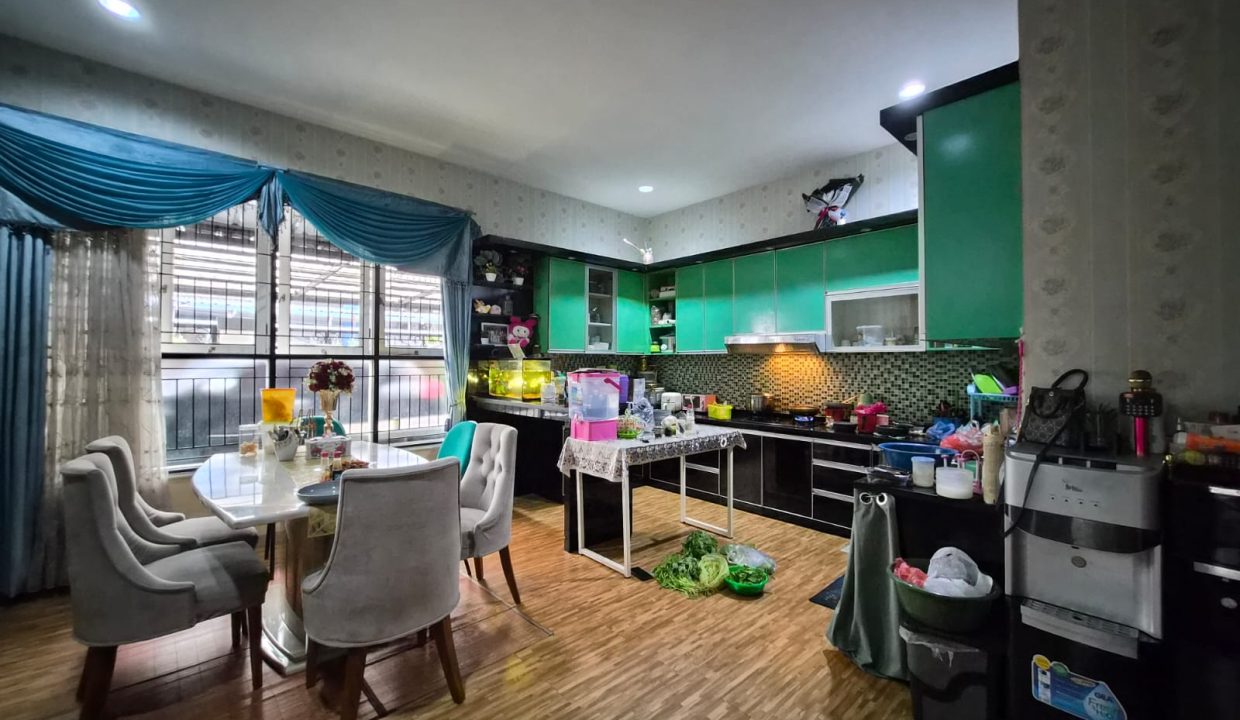 DIJUAL RUMAH MEWAH TAMAN SEJAHTERA I PALEMBANG (15)