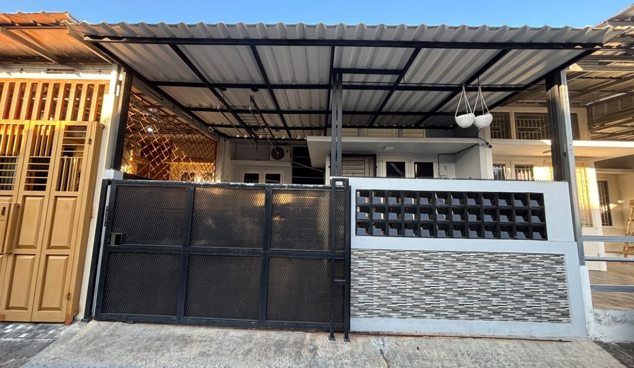 DIJUAL RUMAH PUNCAK RESIDENCE PALEMBANG (0,1)