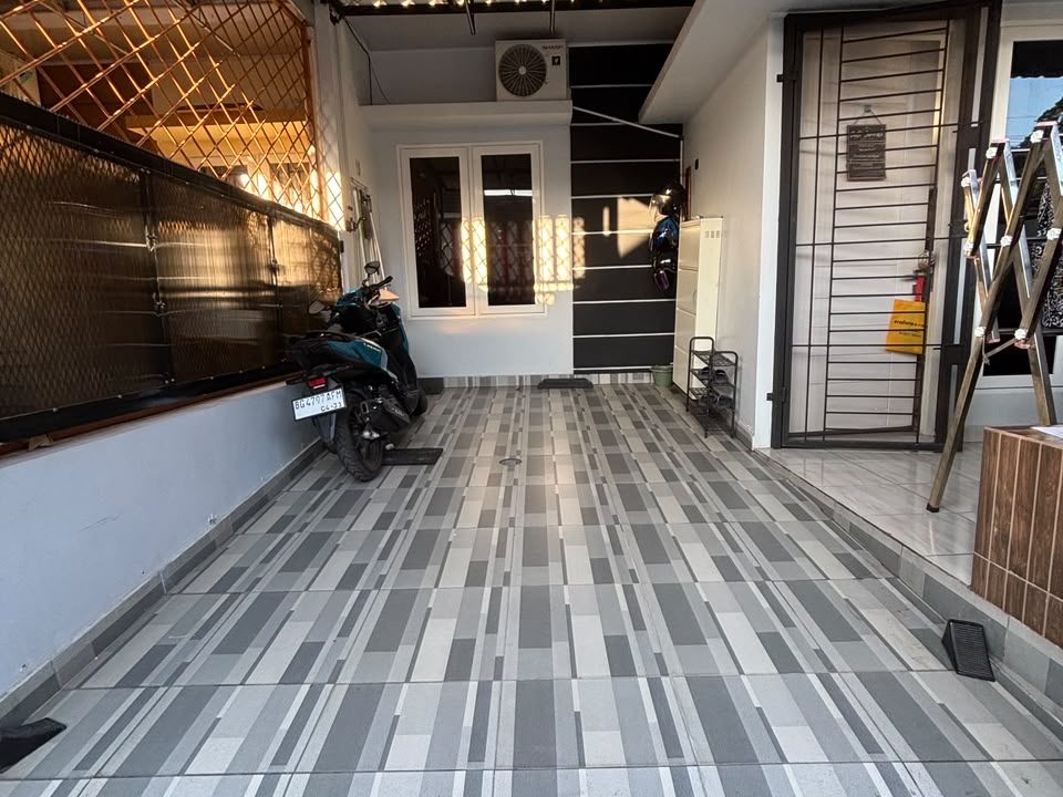 DIJUAL RUMAH PUNCAK RESIDENCE PALEMBANG (0,4,7)