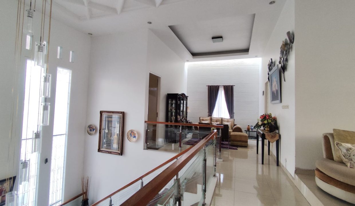 DIJUAL RUMAH SEMI FURNISH BANK RAYA DEMANG PALEMBANG (16)