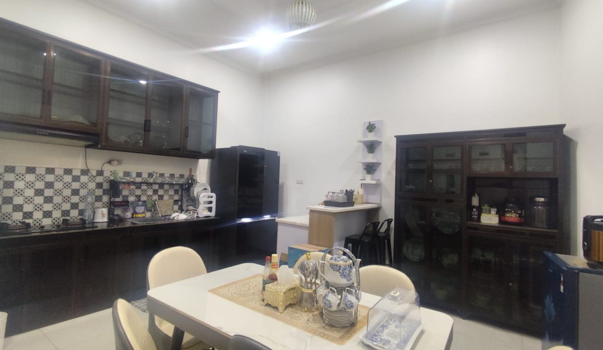 DIJUAL RUMAH SEMI FURNISH KM7 PALEMBANG (8)