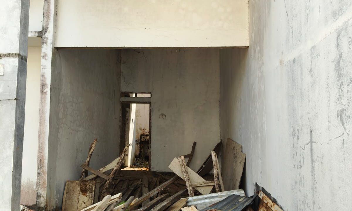 DIJUAL RUMAH TENGAH KOTA KUMBANG ESTATE PALEMBANG (2)
