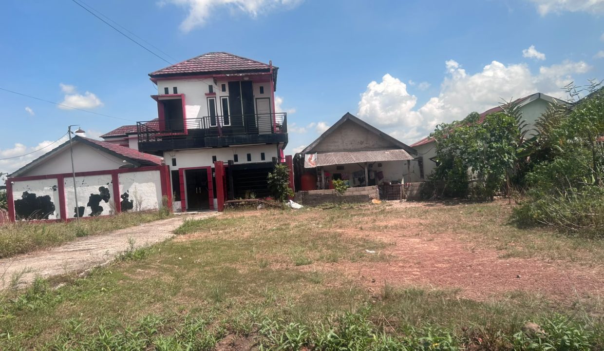 DIJUAL TANAH & BANGUNAN EX PENGINAPAN KM 8 PALEMBANG (0,4)