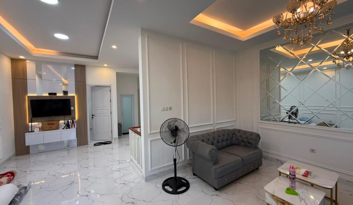 DIJUAL 3 UNIT RUMAH KARTIKA CENTER POINT PALEMBANG (11)