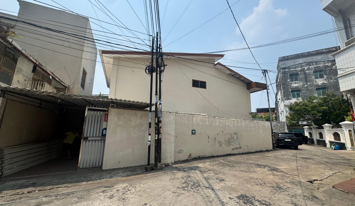DIJUAL RUMAH DEMPO DALAM PALEMBANG (12)