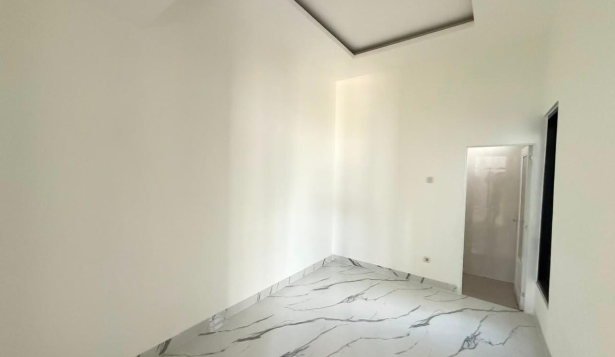 DIJUAL RUMAH D'LUXURY KARTIKA KAMBANG IWAK PALEMBANG (12)
