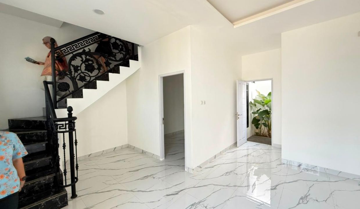 DIJUAL RUMAH D'LUXURY KARTIKA KAMBANG IWAK PALEMBANG (16)