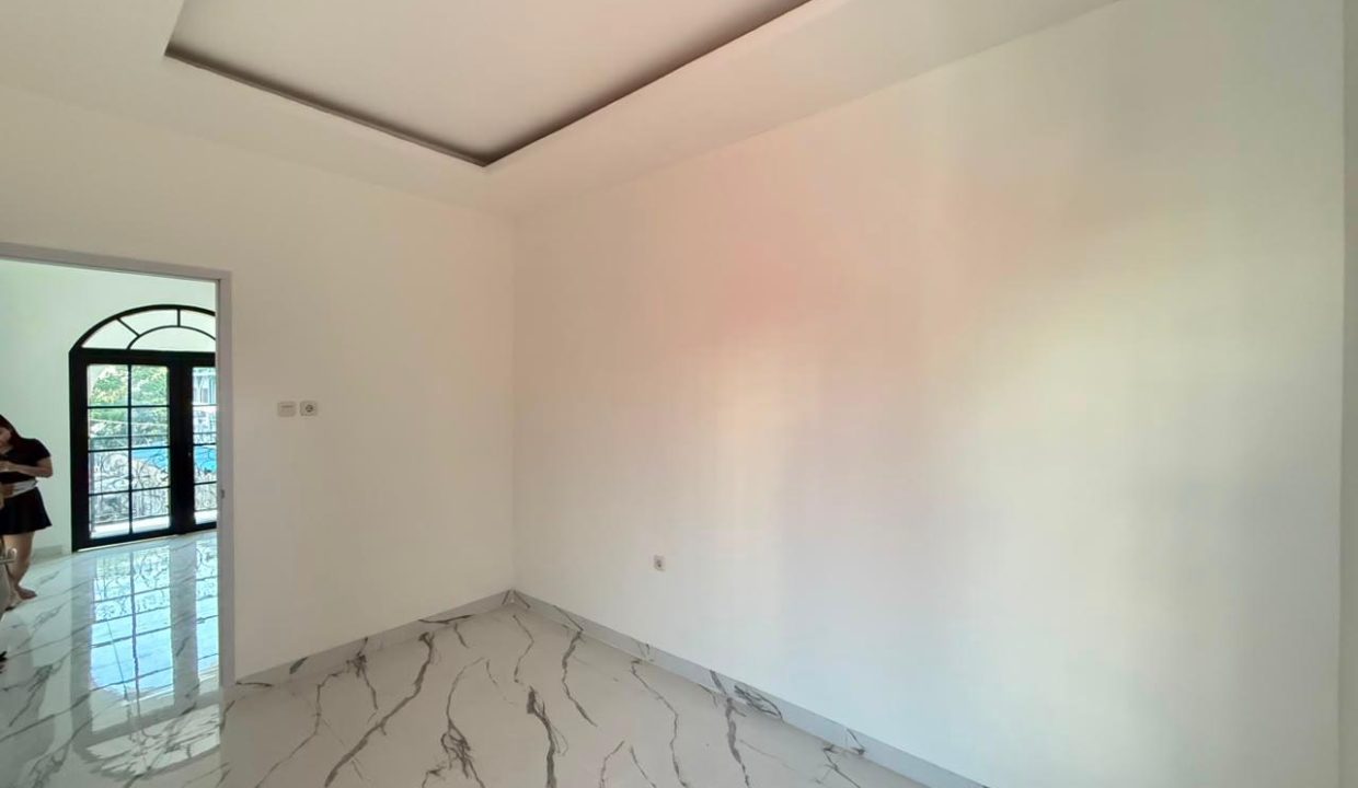 DIJUAL RUMAH D'LUXURY KARTIKA KAMBANG IWAK PALEMBANG (20)