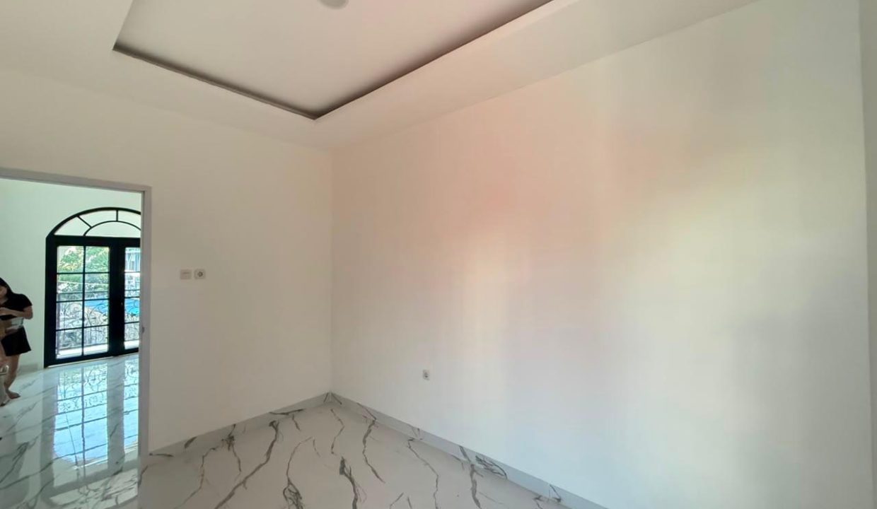 DIJUAL RUMAH D'LUXURY KARTIKA KAMBANG IWAK PALEMBANG (23)