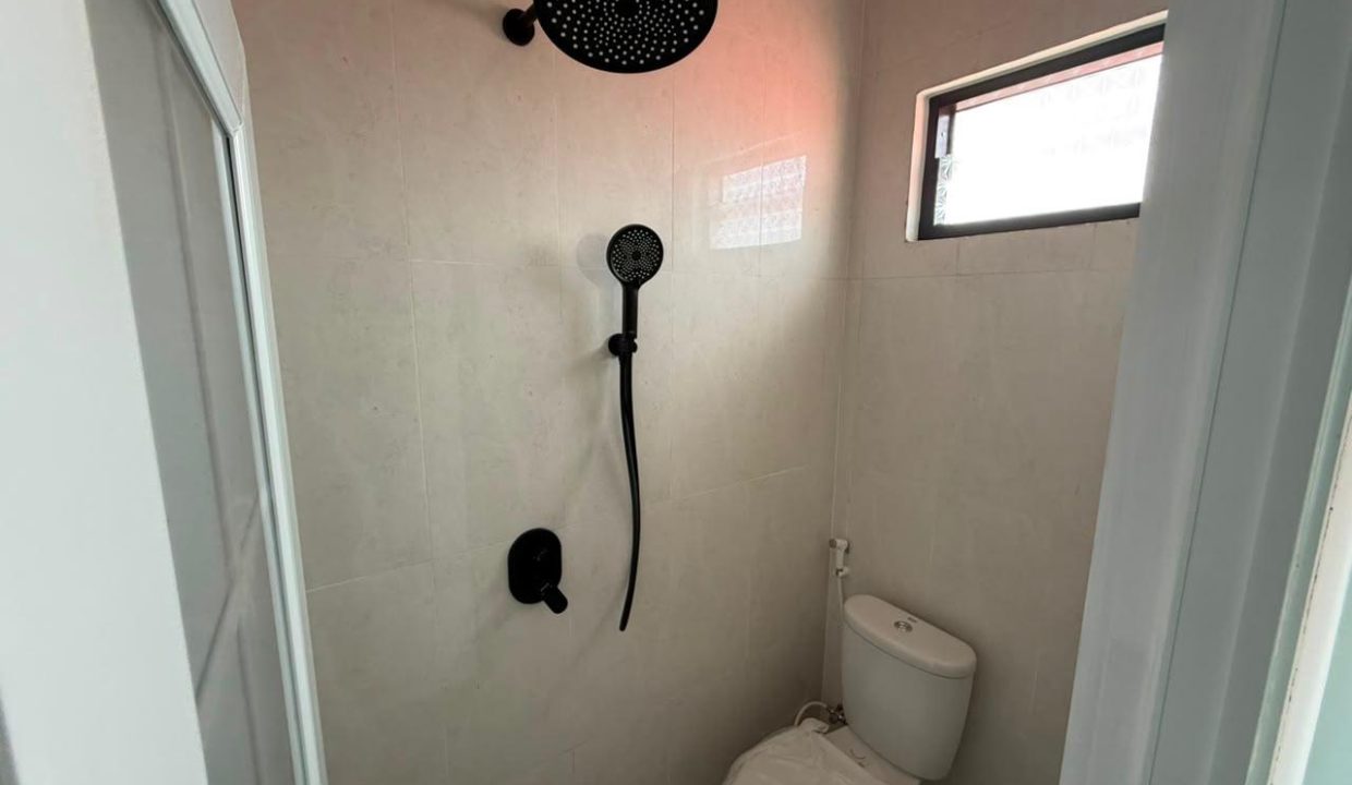 DIJUAL RUMAH D'LUXURY KARTIKA KAMBANG IWAK PALEMBANG (30)