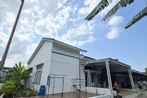 DIJUAL RUMAH GRAND OASIS SIMPANG BOMBAT (0,3)
