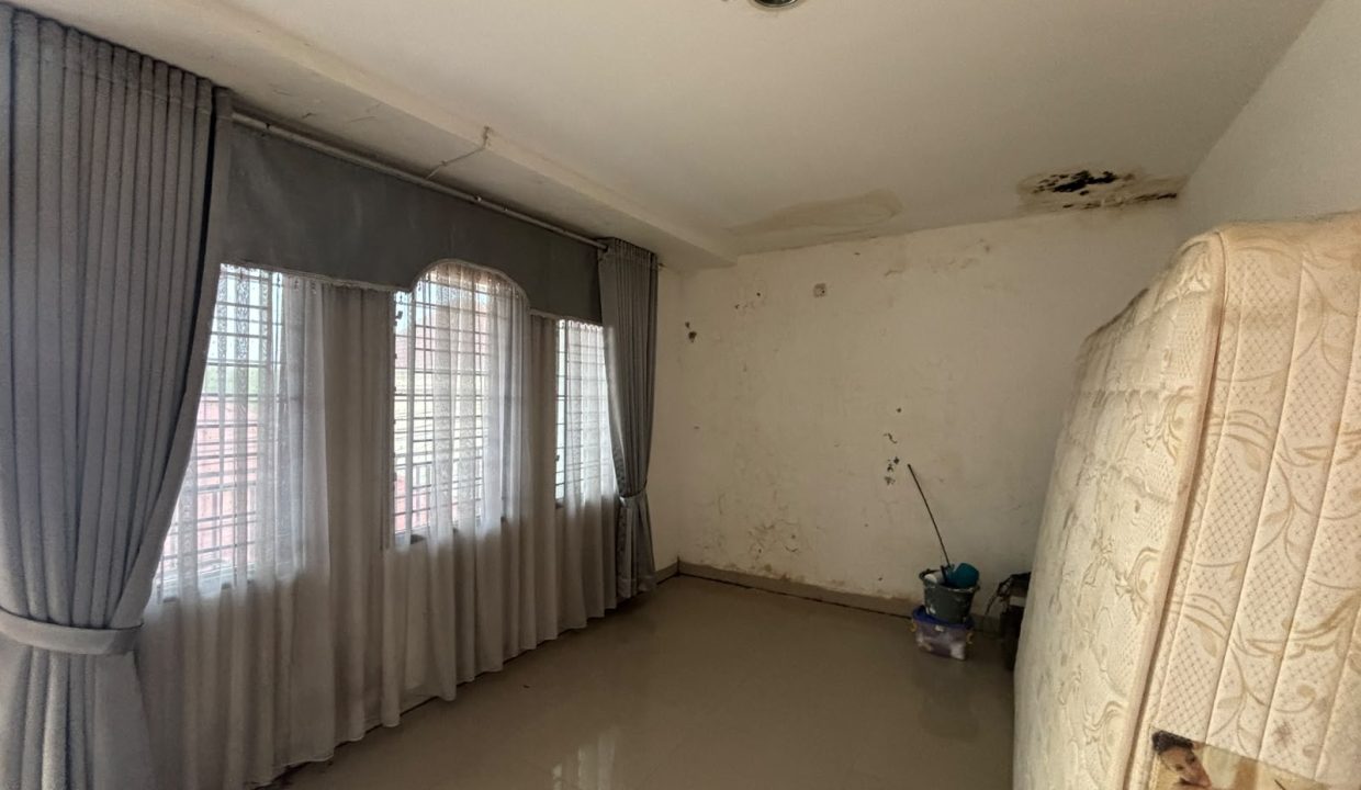 DIJUAL RUMAH HOOK JALAN ENIM DEMANG PALEMBANG (18)