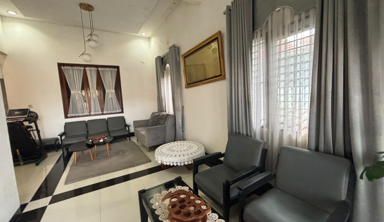 DIJUAL RUMAH HOOK JALAN ENIM DEMANG PALEMBANG (5)