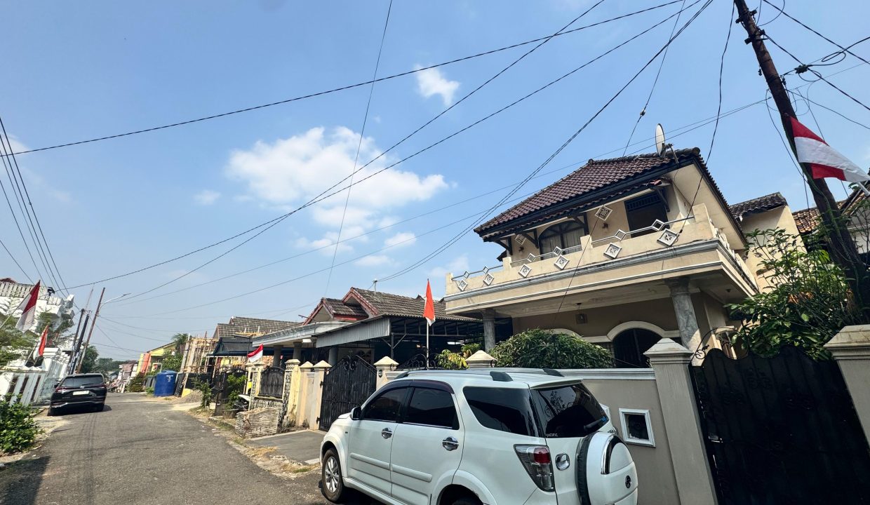 DIJUAL RUMAH JALAN MASKAREBET PALEMBANG (0,4)
