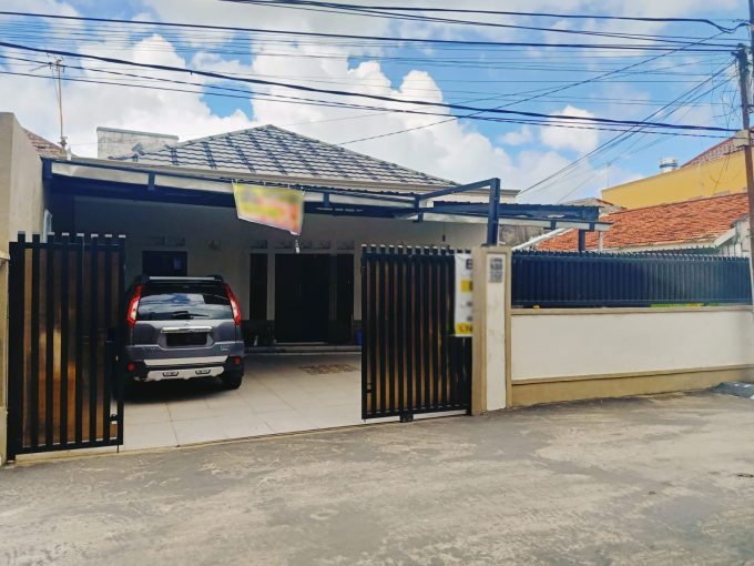 DIJUAL RUMAH JALAN NATUNA RIVAI PALEMBANG (1).jpeg