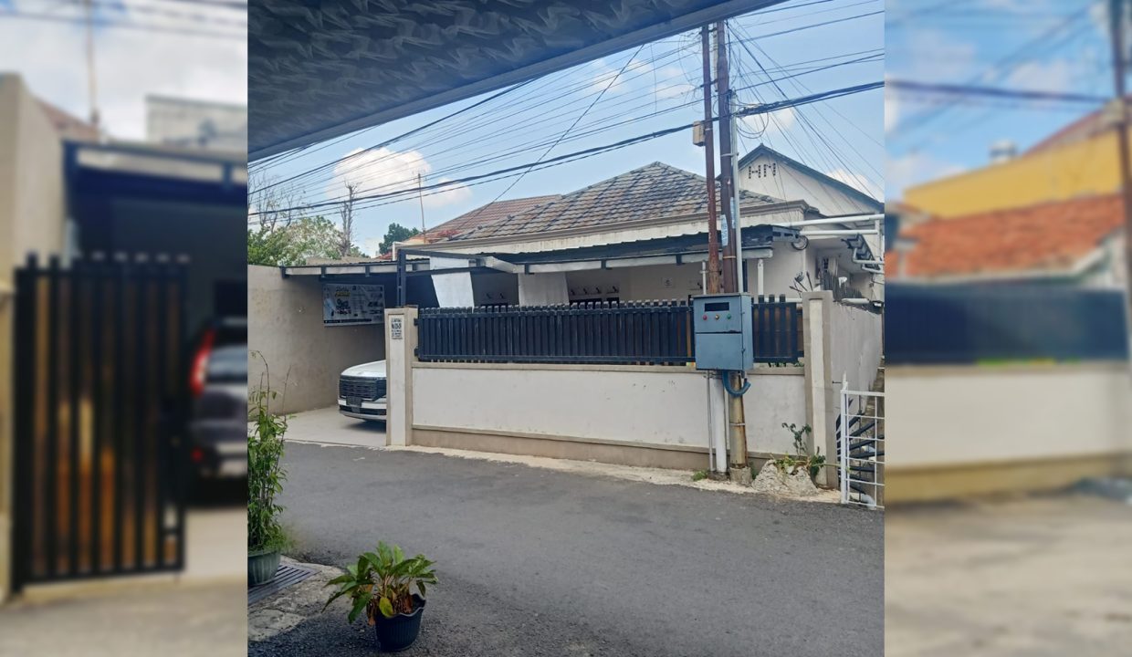 DIJUAL RUMAH JALAN NATUNA RIVAI PALEMBANG (6).jpeg