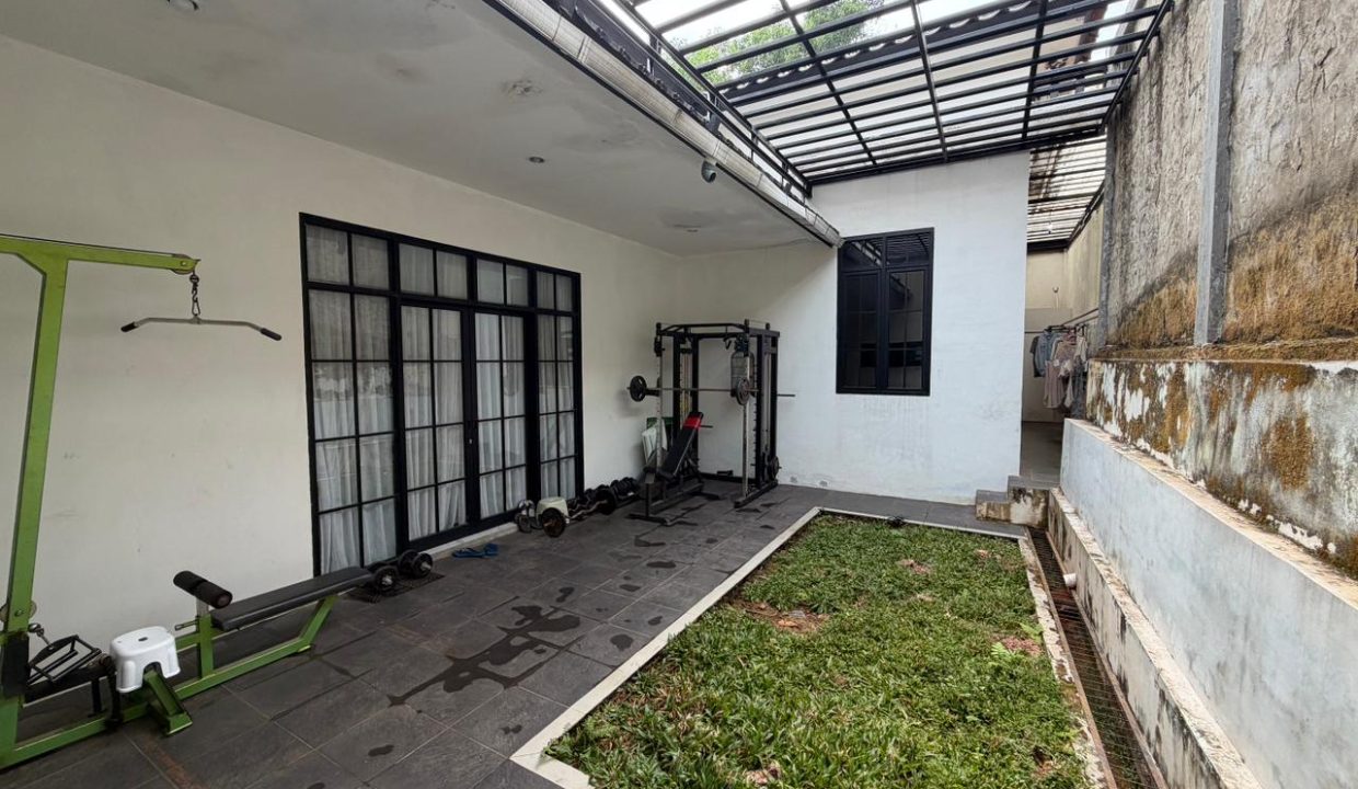 DIJUAL RUMAH KOMPLEK PERUMDA JALAN SULAIMAN AMIN KM 8 PALEMBANG (1)