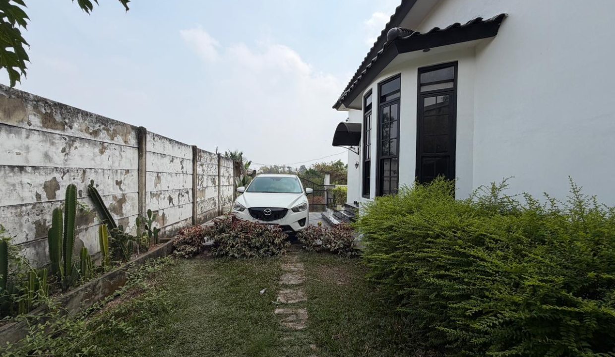 DIJUAL RUMAH KOMPLEK PERUMDA JALAN SULAIMAN AMIN KM 8 PALEMBANG (21)