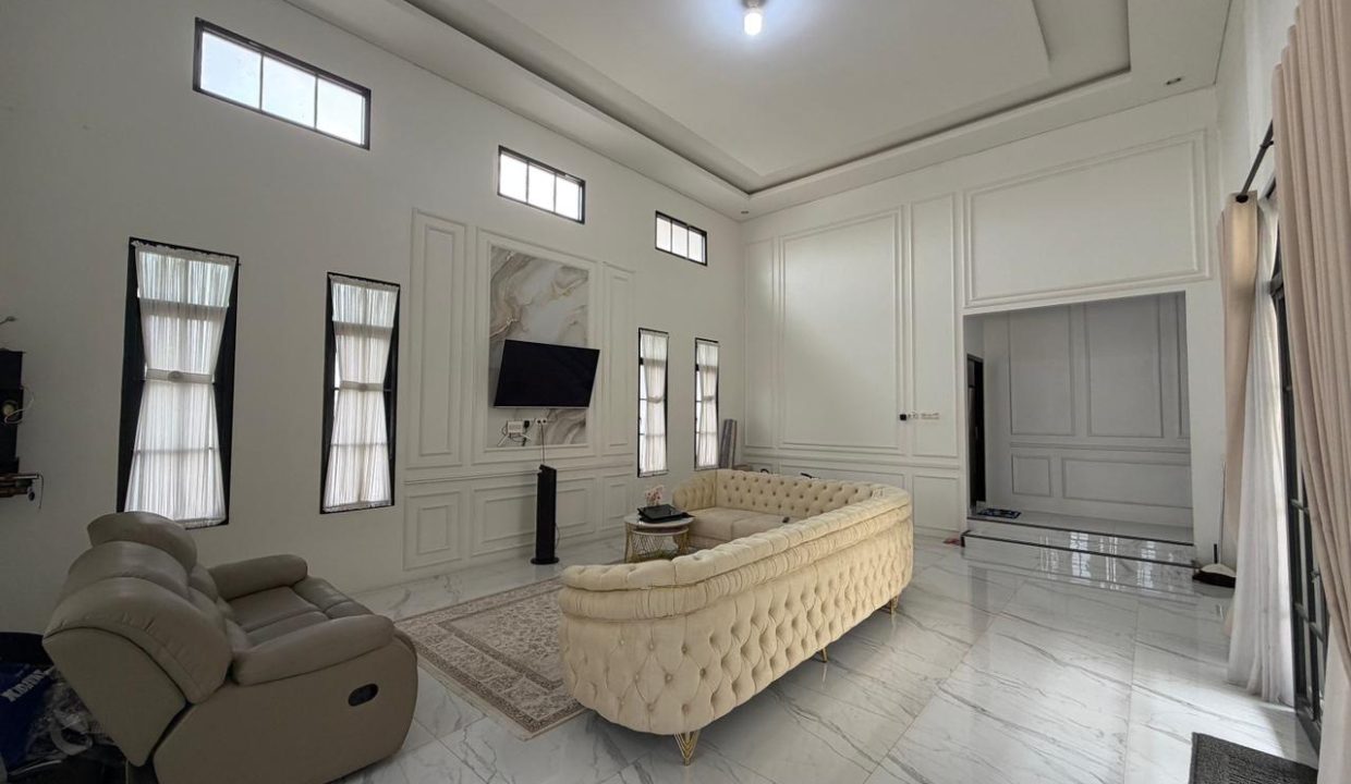 DIJUAL RUMAH KOMPLEK PERUMDA JALAN SULAIMAN AMIN KM 8 PALEMBANG (26)