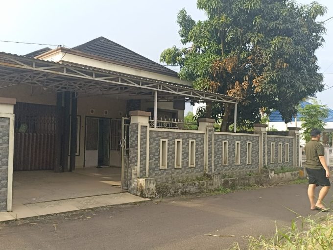 DIJUAL RUMAH KOMPLEK PUSRI SAKO PALEMBANG (1)