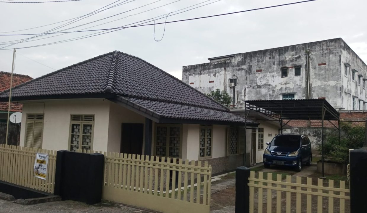 DIJUAL RUMAH LETNAN HADIN PALEMBANG (1)