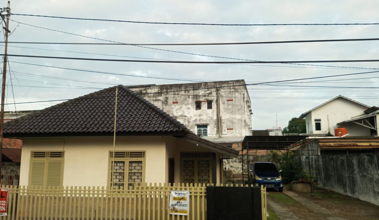DIJUAL RUMAH LETNAN HADIN PALEMBANG (1,6)
