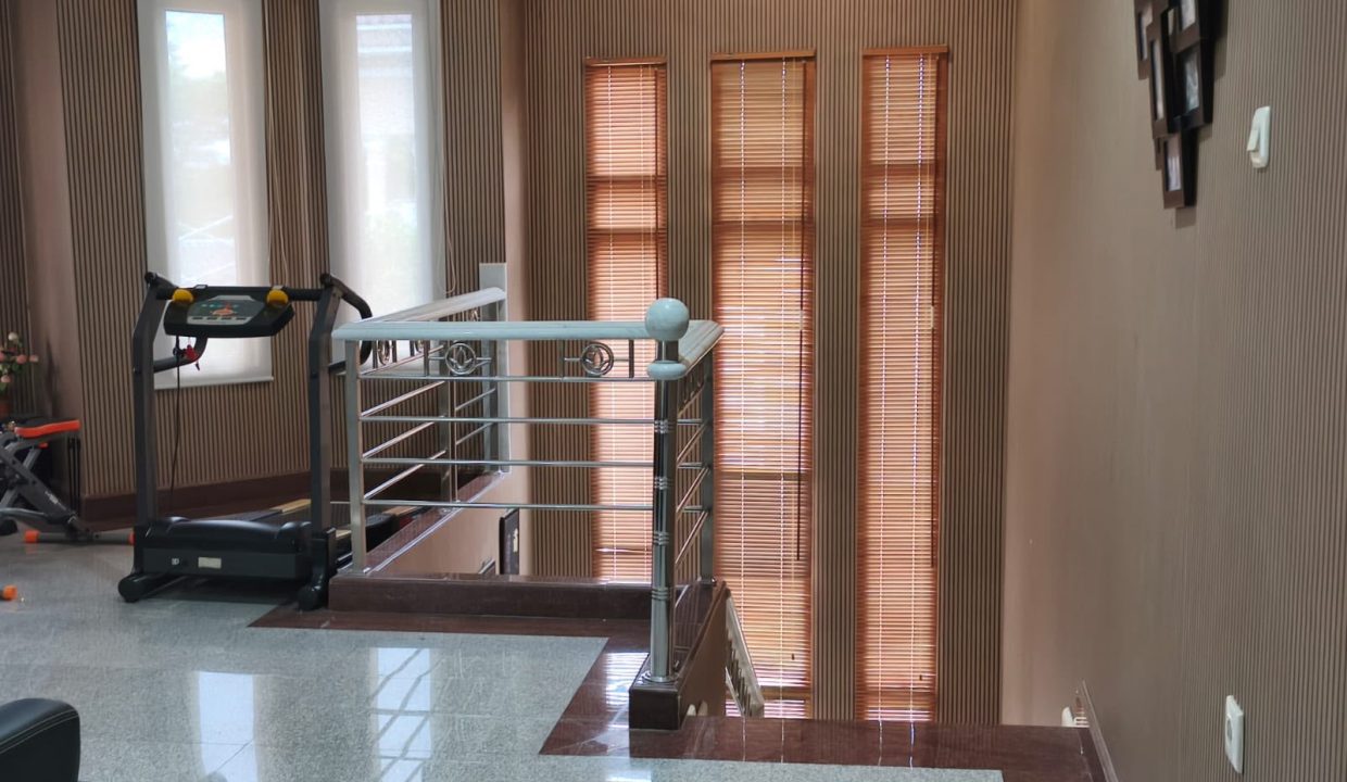 DIJUAL RUMAH MEWAH EVERGREEN BHL PALEMBANG (11)