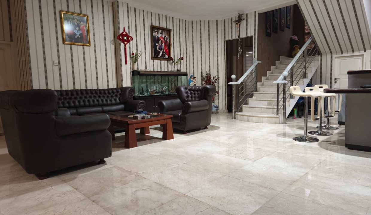 DIJUAL RUMAH MEWAH EVERGREEN BHL PALEMBANG (13)
