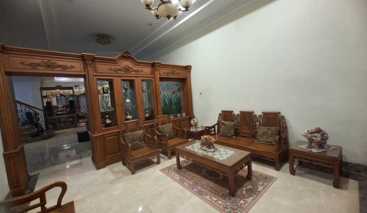 DIJUAL RUMAH MEWAH RESIDEN ABDUL ROZAK PALEMBANG (2)