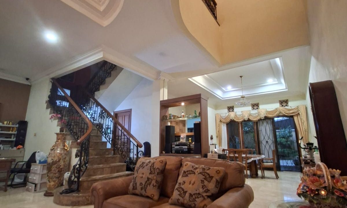 DIJUAL RUMAH MEWAH RESIDEN ABDUL ROZAK PALEMBANG (4)