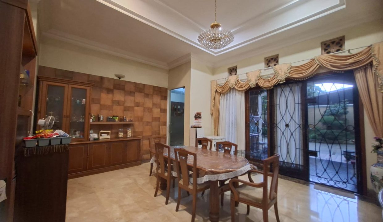 DIJUAL RUMAH MEWAH RESIDEN ABDUL ROZAK PALEMBANG (5)