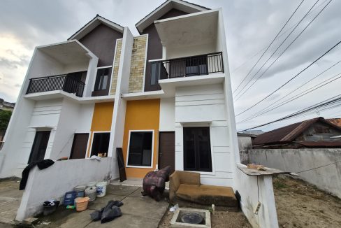 DIJUAL TOWNHOUSE SEGARAN 9 ILIR PALEMBANG (0,2)