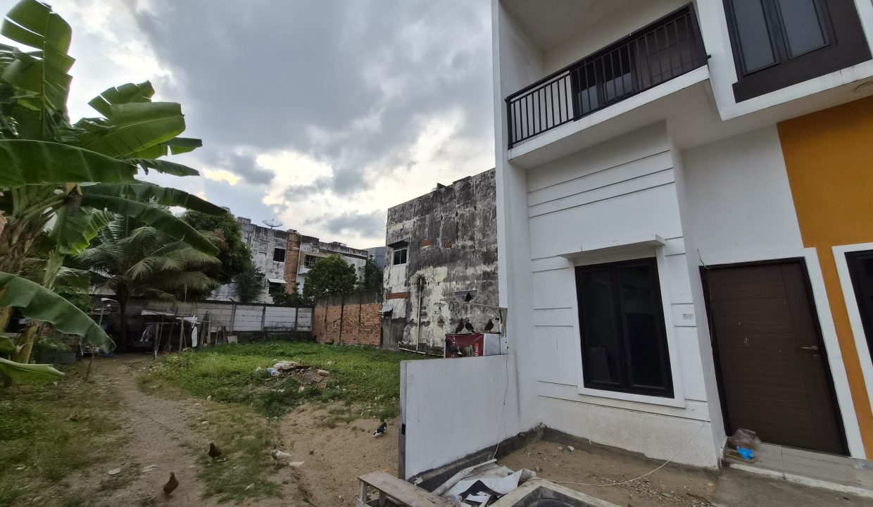 DIJUAL TOWNHOUSE SEGARAN 9 ILIR PALEMBANG (1,0)