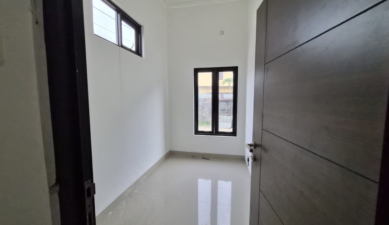 DIJUAL TOWNHOUSE SEGARAN 9 ILIR PALEMBANG (10)