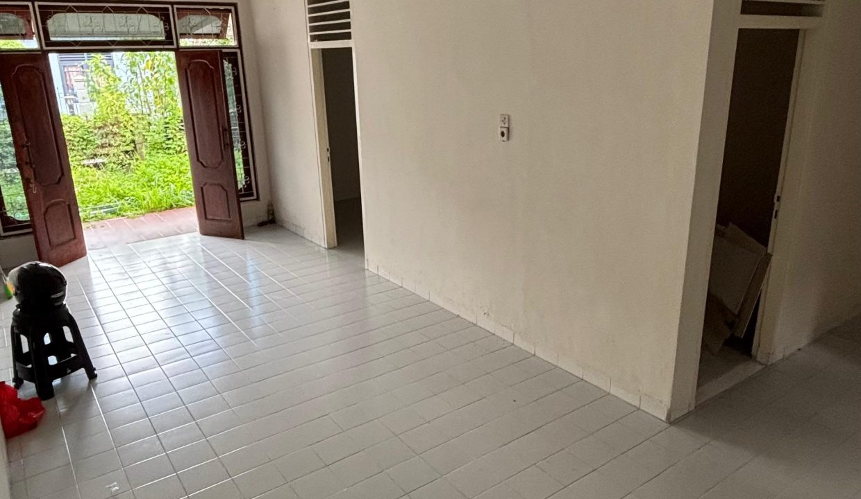 DIJUAK RUMAH KOMPLEK KEDAMAIAN PERMAI PALEMBANG (5)