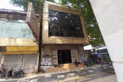 DIJUAL GEDUNG JALAN JENDERAL SUDIRMAN PALEMBANG