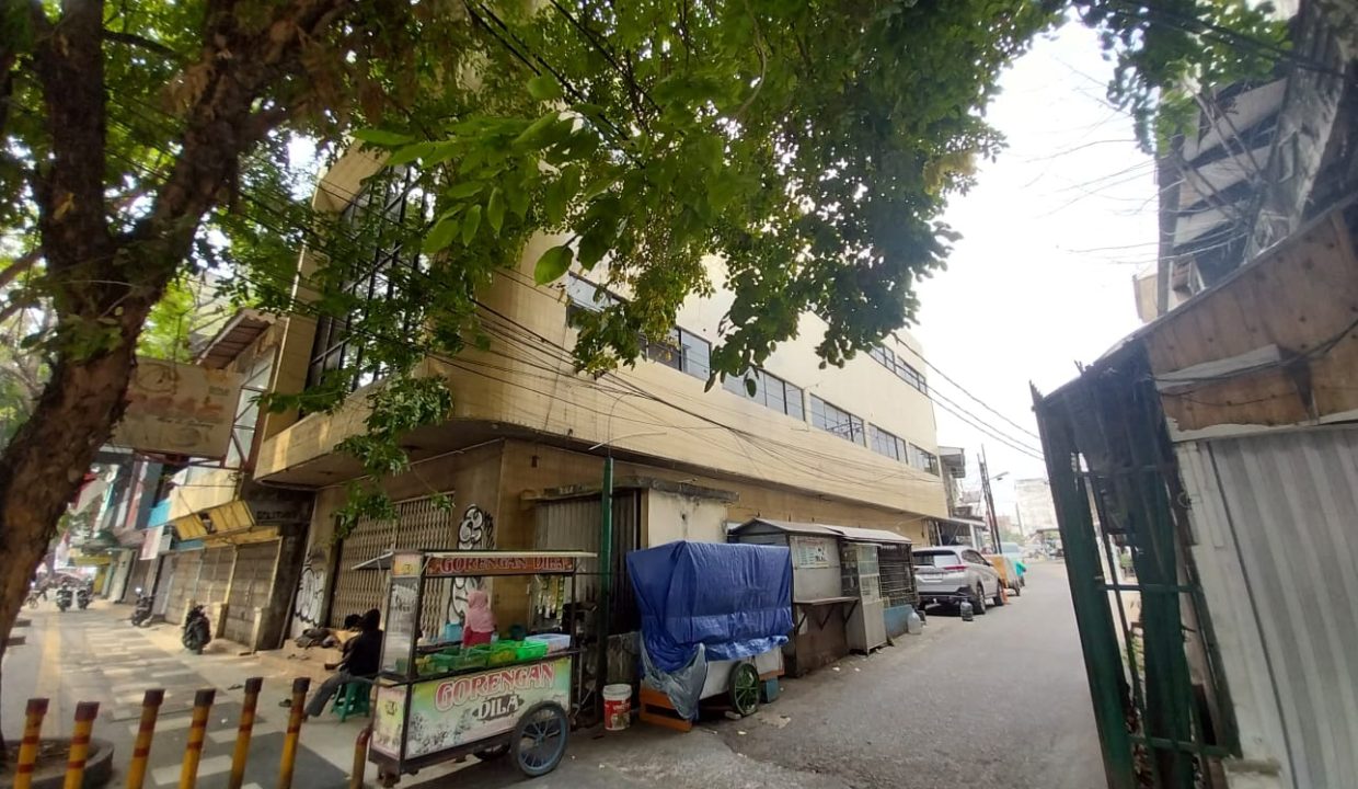 DIJUAL GEDUNG JALAN JENDERAL SUDIRMAN PALEMBANG