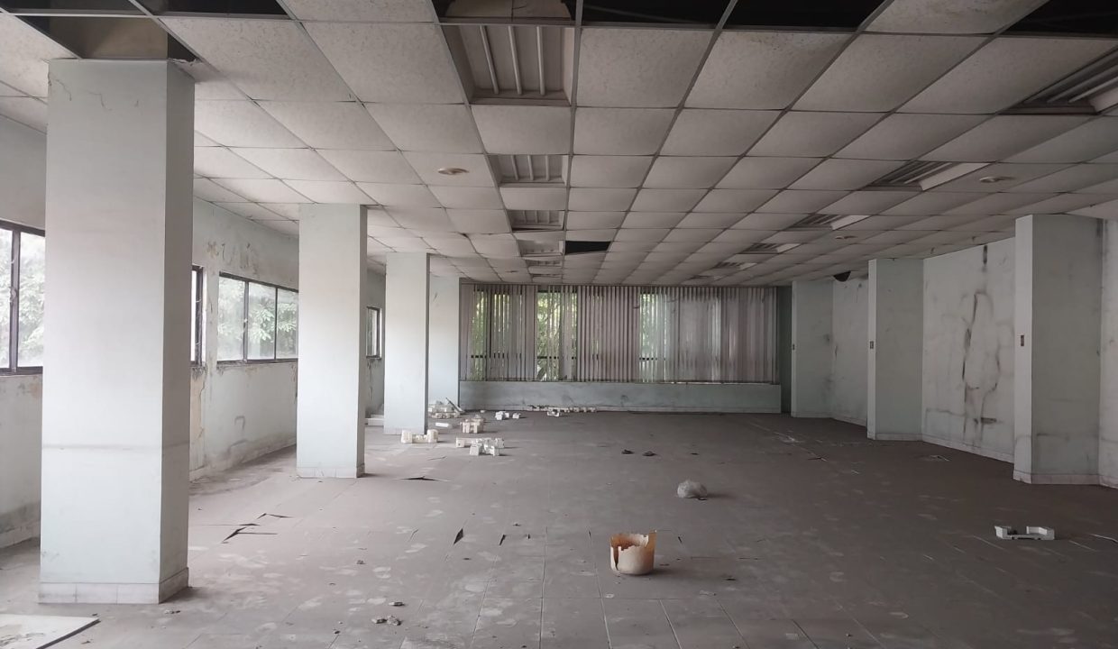 DIJUAL GEDUNG JALAN JENDERAL SUDIRMAN PALEMBANG