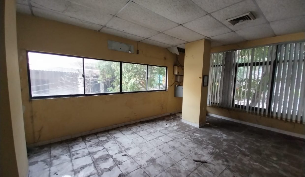 DIJUAL GEDUNG JALAN JENDERAL SUDIRMAN PALEMBANG