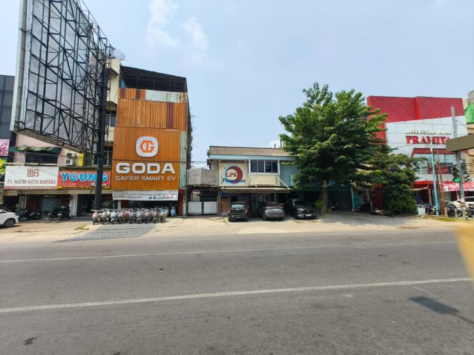 DIJUAL LAHAN USAHA JALAN VETERAN PALEMBANG (0,7)