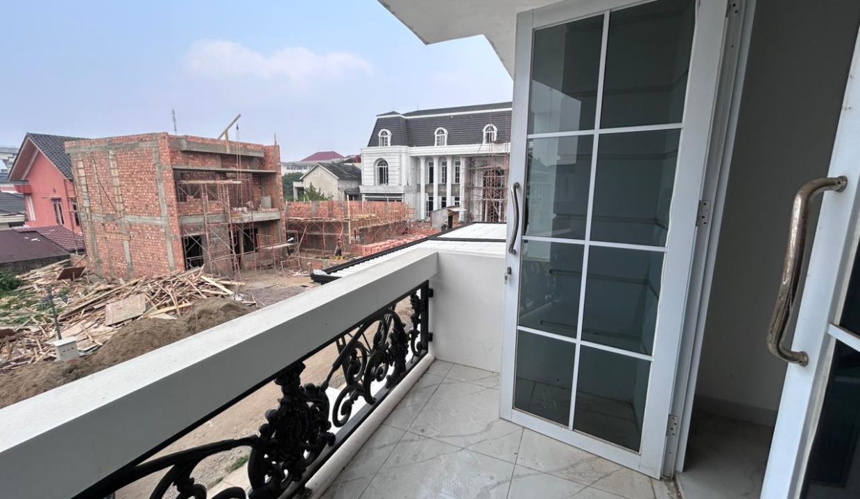 DIJUAL RUMAH KM 5 PALEMBANG (10)