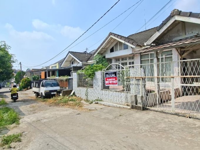 DIJUAL RUMAH KOMPLEK TIRTA INDAH LESTARI (1)
