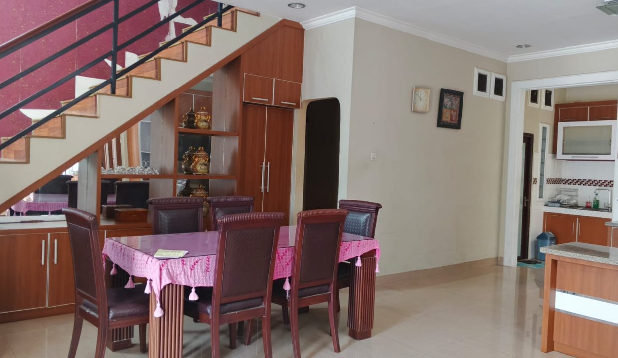 DIJUAL RUMAH MEWAH HOOK FULL FURNISH GRAND GARDEN PALEMBANG (4)
