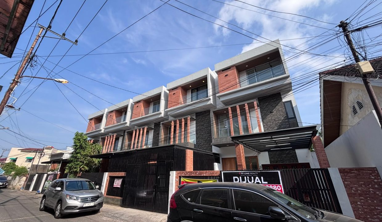 DIJUAL TOWNHOUSE DEMPO PALEMBANG (3)