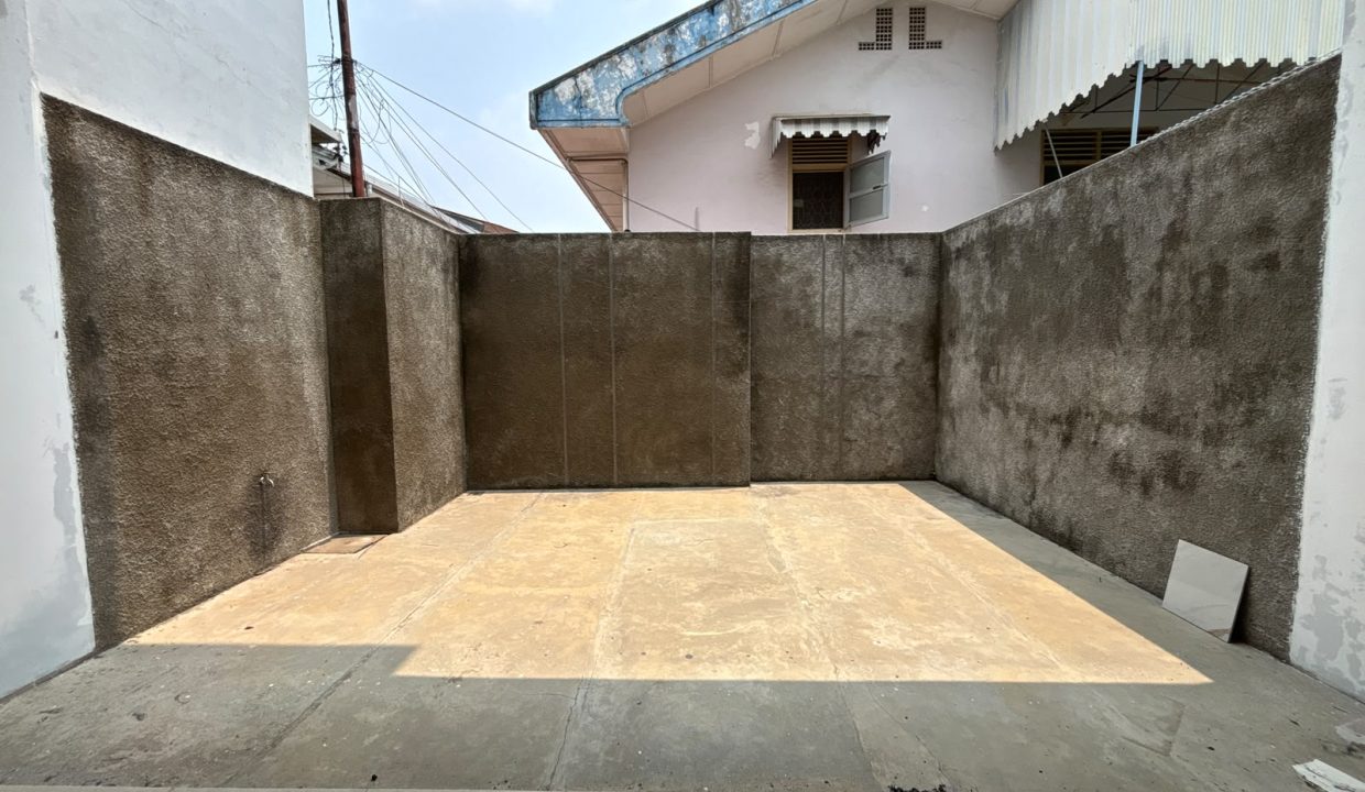 DIJUAL TOWNHOUSE DEMPO PALEMBANG (9)