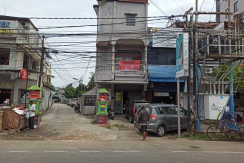 Ruko Jalan kapren A rivai (1)