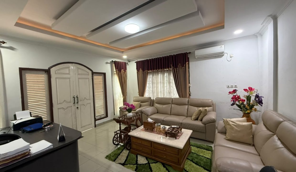 DIJUAL RUMAH DEMANG LEBAR DAUN PALEMBANG (23)