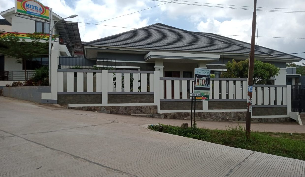 DIJUAL RUMAH JALAN SULAIMAN AMIN PERUMDA PALEMBANG (1)